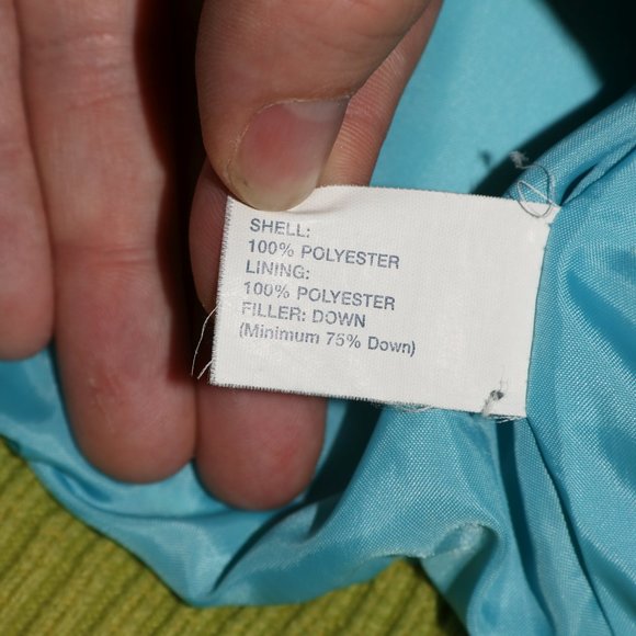 GAP Snap Button VEST - 100% Down Fill - Shell & Lining 100% Polyester - Picture 4 of 6